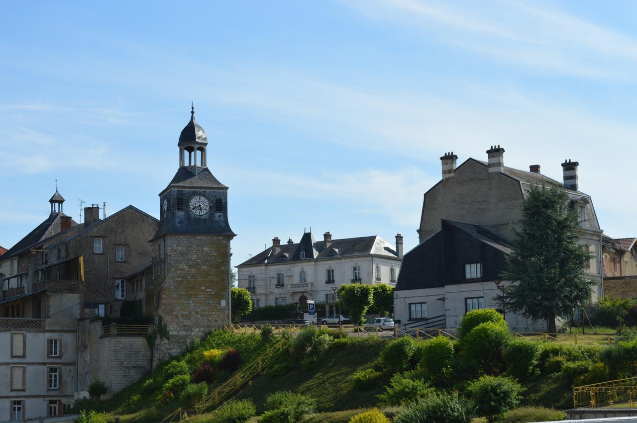 Hotel Du Grand Monarque Varennes-en-Argonne المظهر الخارجي الصورة